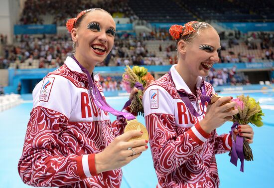 2012 Olympics. Synchronized Swimming Duet Finals