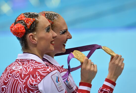 2012 Olympics. Synchronized Swimming Duet Finals