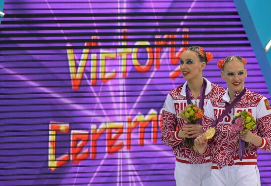 2012 Olympics. Synchronized Swimming Duet Finals