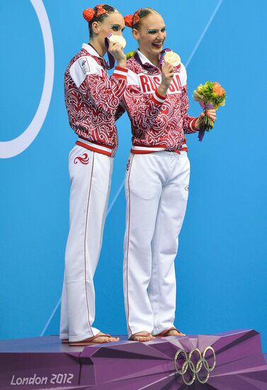2012 Olympics. Synchronized Swimming Duet Finals