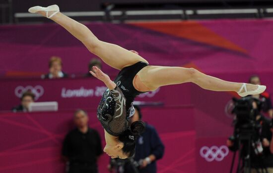 2012 Olympics. Women's Gymnastics. Floor exercises