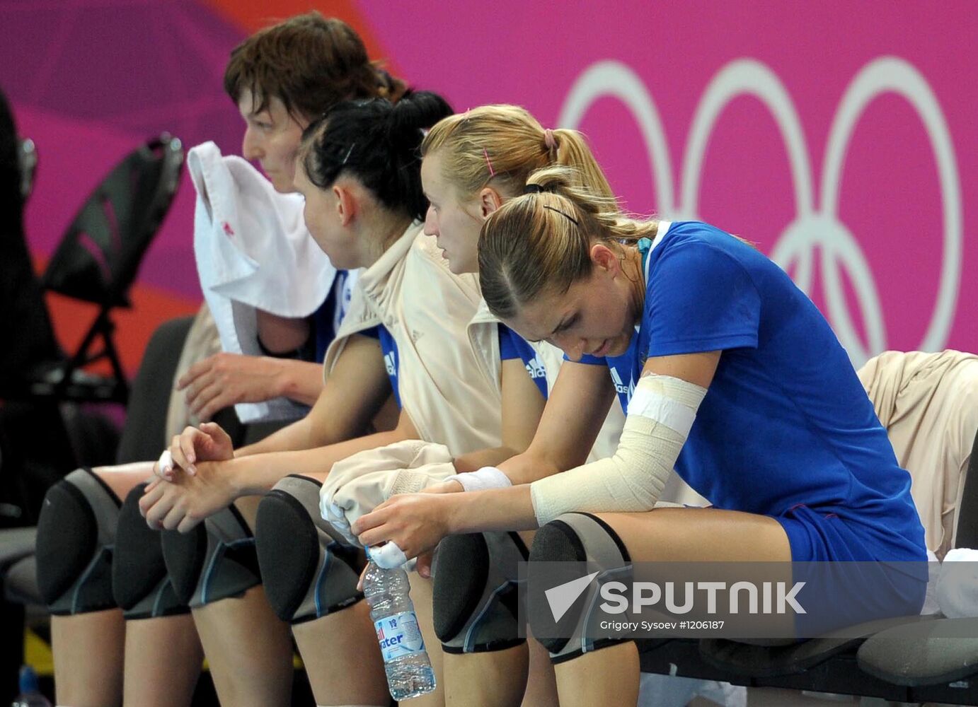 Olympics 2012 Women's Handball. Russia vs. South Korea