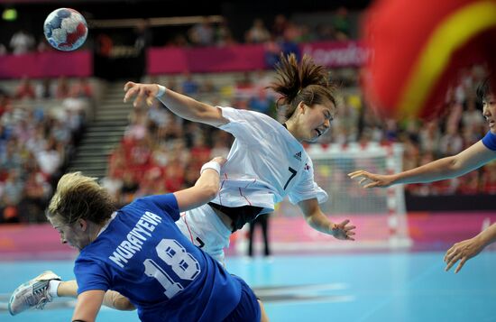 Olympics 2012 Women's Handball. Russia vs. South Korea