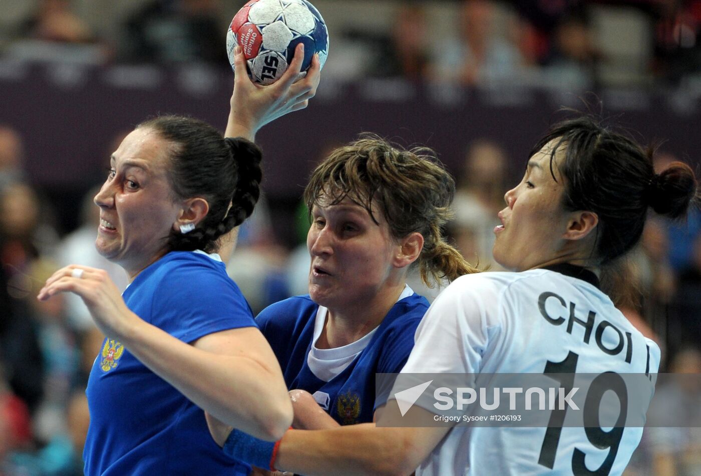 Olympics 2012 Women's Handball. Russia vs. South Korea