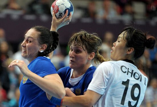 Olympics 2012 Women's Handball. Russia vs. South Korea