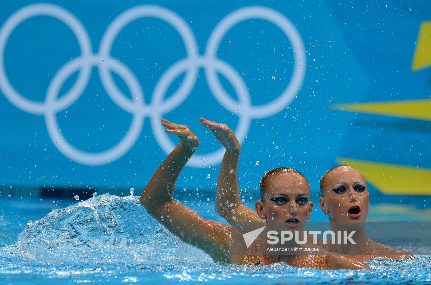 2012 Olympics. Synchronized Swimming Duet Finals