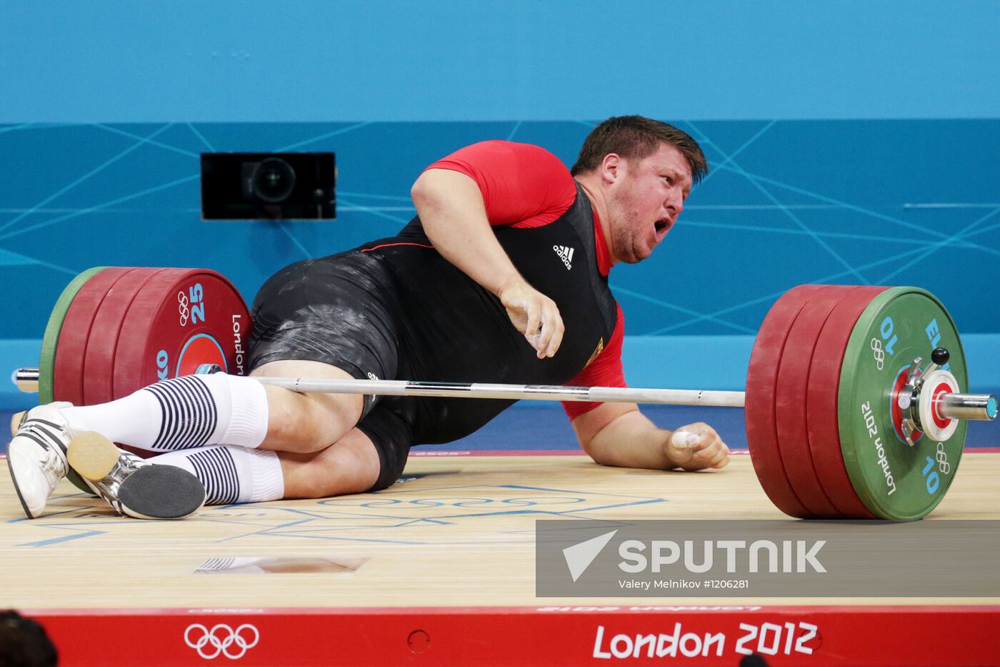2012 Summer Olympics. Weightlifting. Men's +105kg