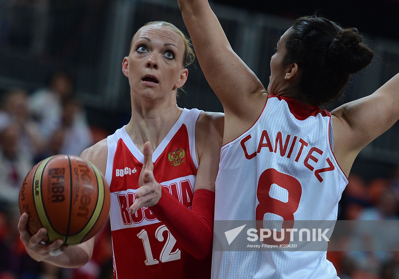 Olympics 2012 Women's Basketball. Turkey vs. Russia