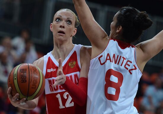 Olympics 2012 Women's Basketball. Turkey vs. Russia