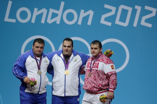 Olympics 2012 Men's Weightlifting. Over 105 kg