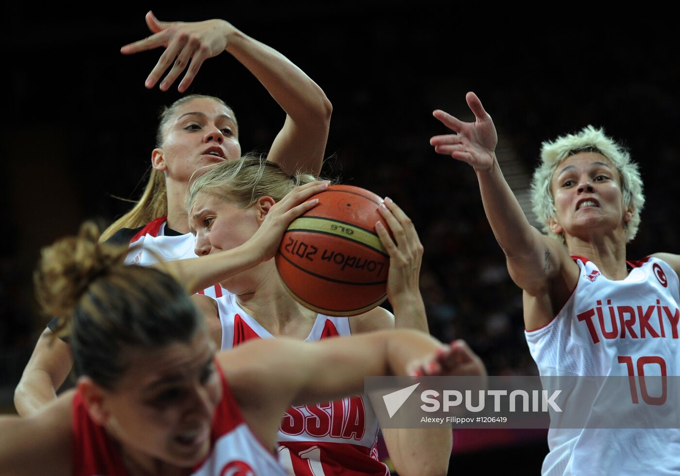 2012 Summer Olympics. Basketball. Women. Turkey vs. Russia