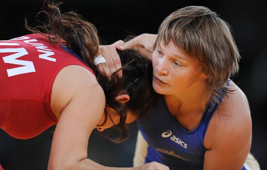 2012 Olympics. Women's freestyle wrestling. Day One