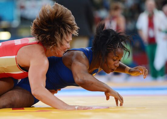 2012 Olympics. Women's freestyle wrestling. Day One