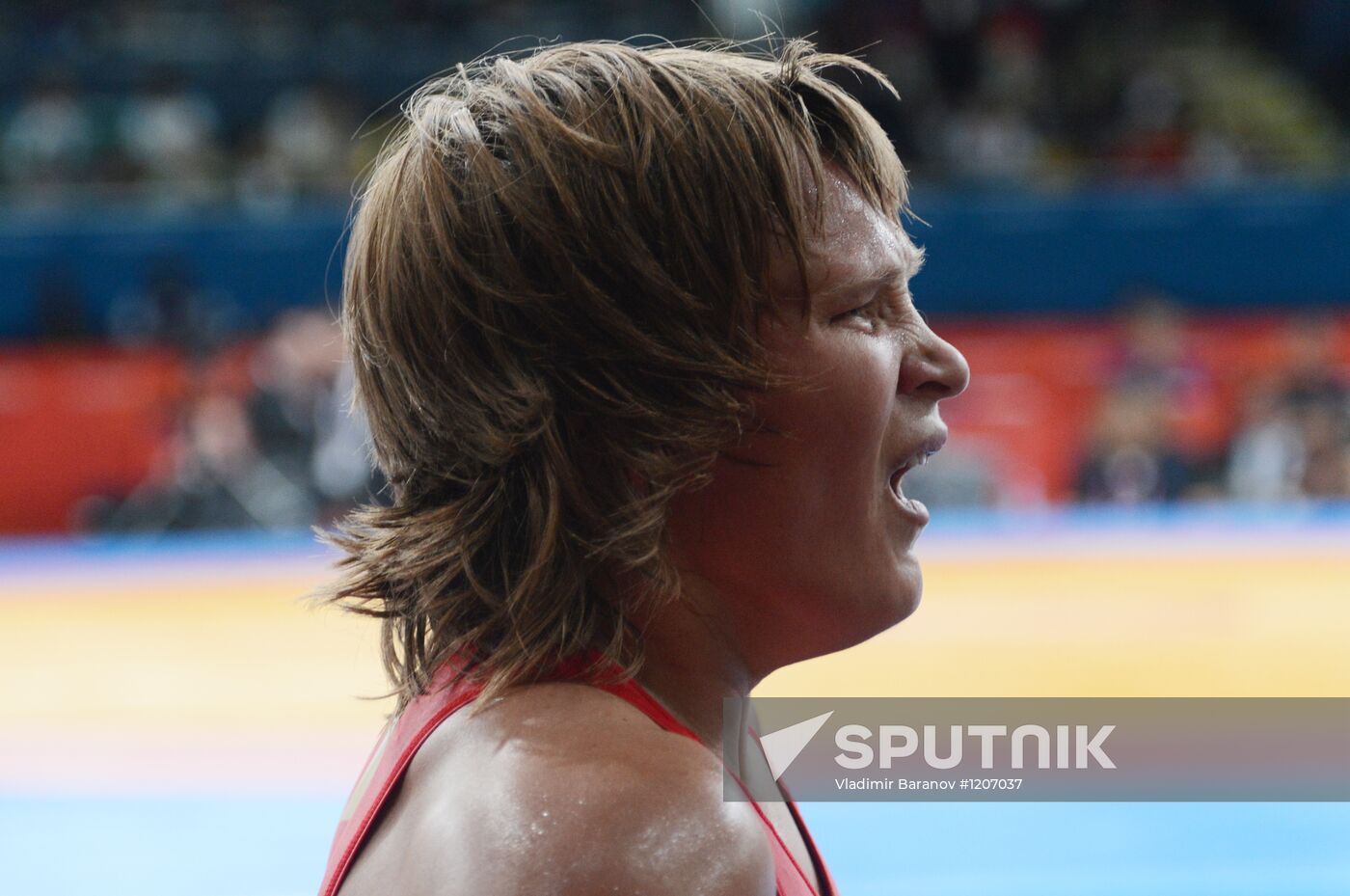 2012 Olympics. Women's freestyle wrestling. Day One