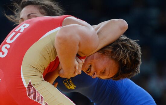 2012 Olympics. Women's freestyle wrestling. Day One