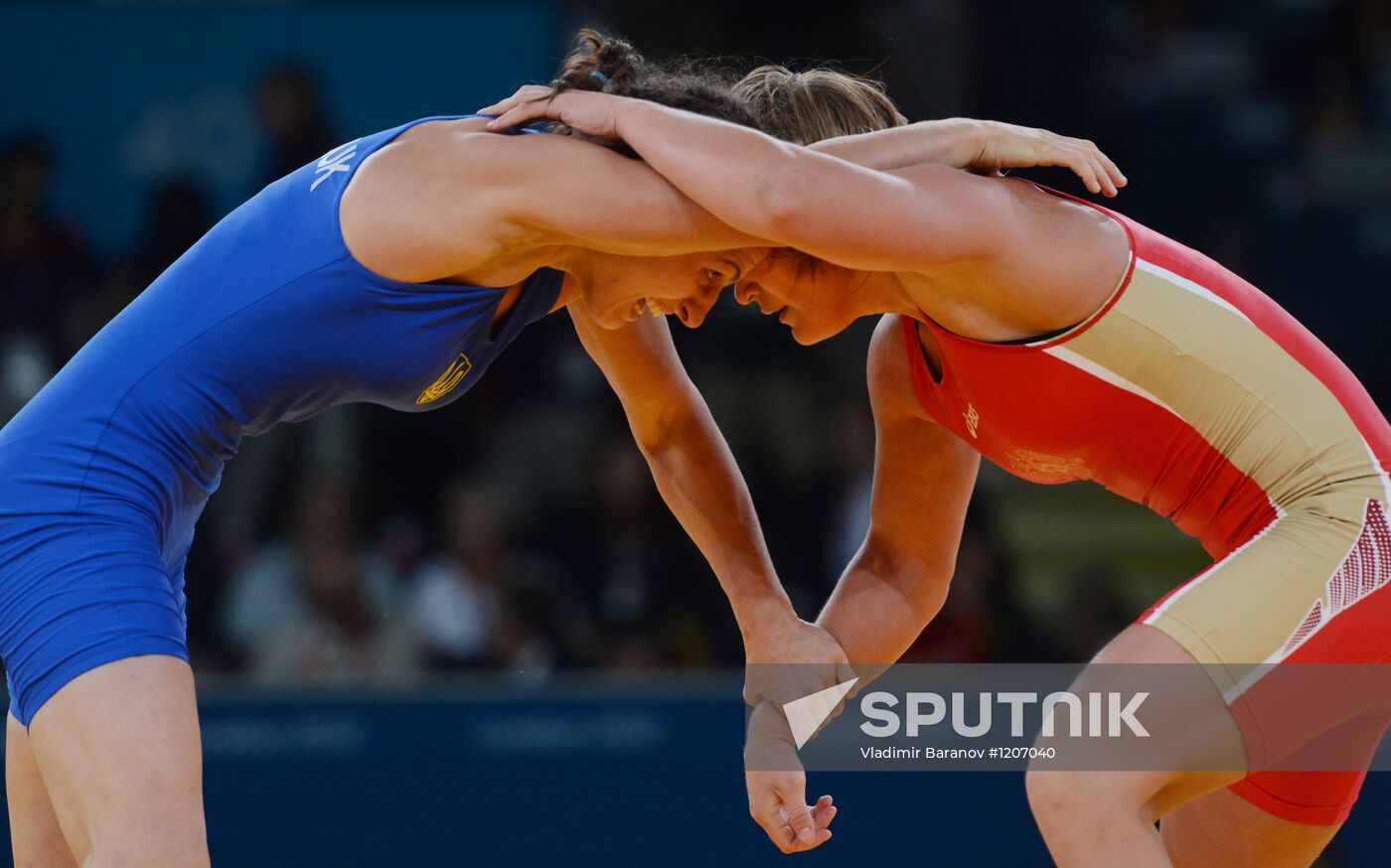 2012 Olympics. Women's freestyle wrestling. Day One
