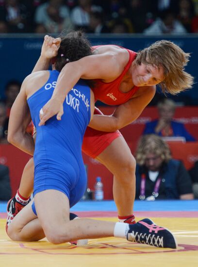 2012 Olympics. Women's freestyle wrestling. Day One