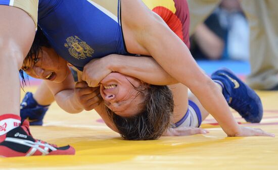 2012 Olympics. Women's freestyle wrestling. Day One