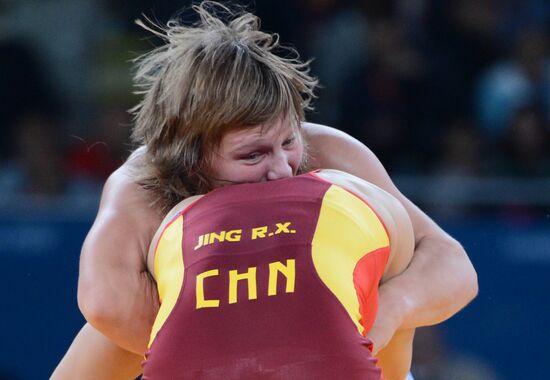 2012 Olympics. Women's freestyle wrestling. Day One