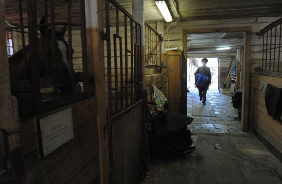 Preparations for Cossack equestrian march from Moscow to Paris