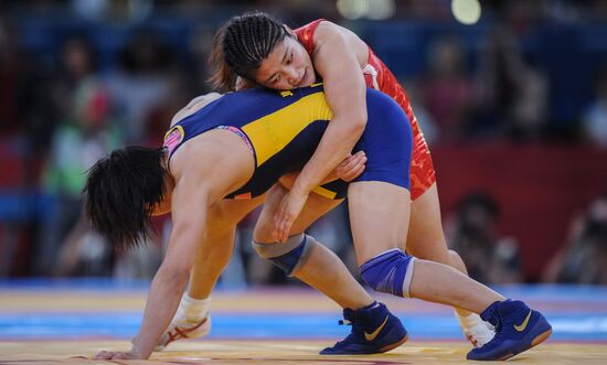 2012 Olympics. Women's freestyle wrestling. Day One