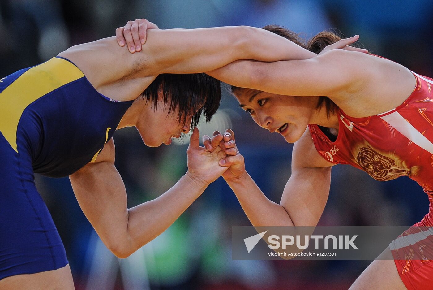 2012 Olympics. Women's freestyle wrestling. Day One
