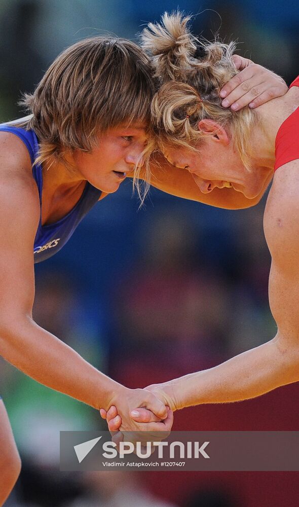 2012 Olympics. Women's freestyle wrestling. Day One