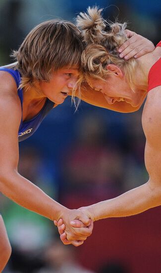 2012 Olympics. Women's freestyle wrestling. Day One