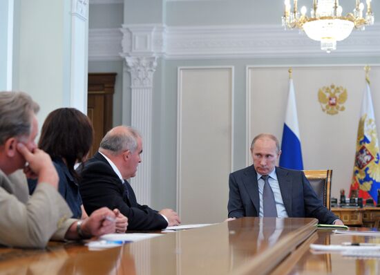 Vladimir Putin meets with Sergey Sitnikov in Novo-Ogaryovo