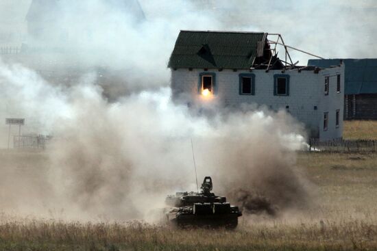 International drills Rubezh-2012 at Chebarkul field