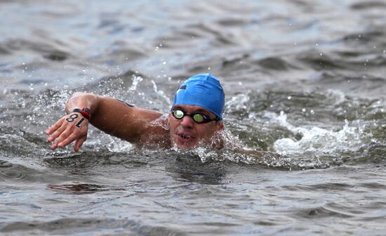 2012 Olympics. Men's 10-kilometer open-water swimming