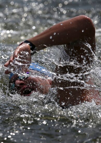 2012 Olympics. Men's 10-kilometer open-water swimming