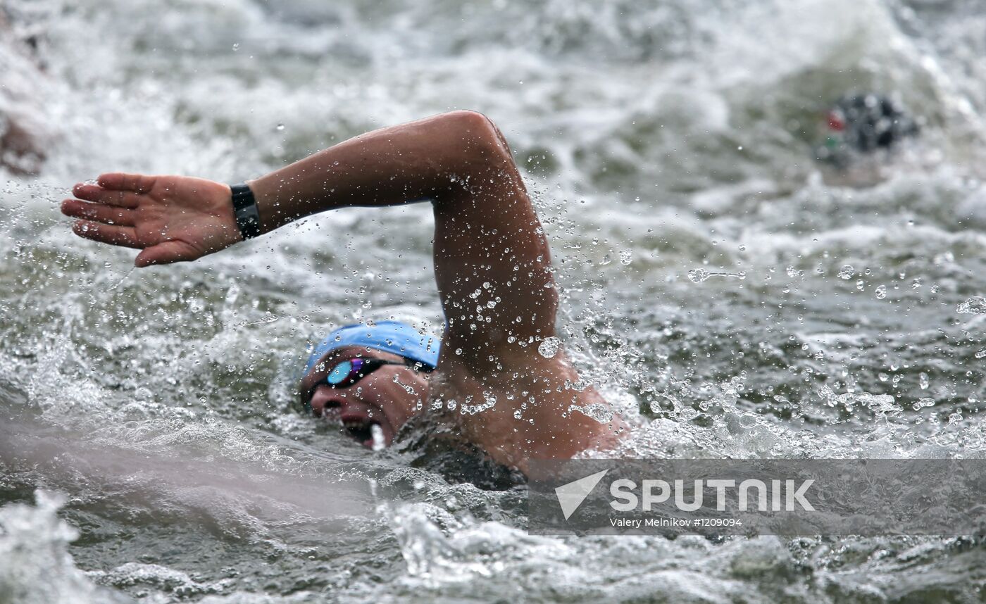 2012 Olympics. Men's 10-kilometer open-water swimming