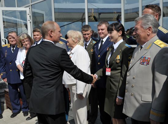 Putin at air show marking 100th anniversary of Russian Air Force