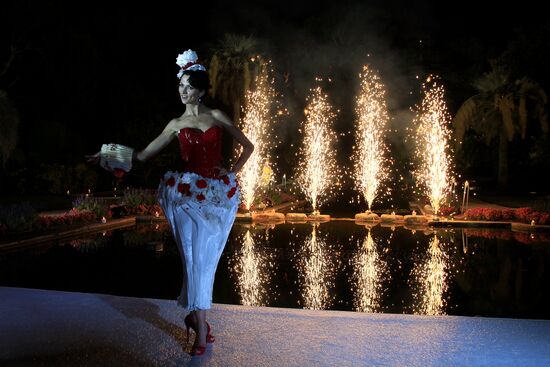 Flower ball at Villa Ephrussi de Rothschild on the Riviera