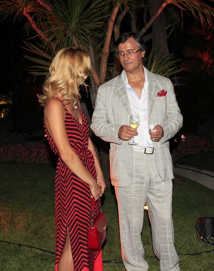 Flower Ball at Villa Ephrussi de Rothschild, Cote d'-Azur