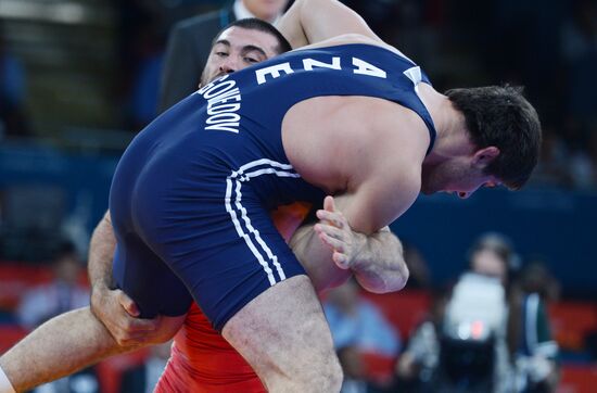 2012 Olympics. Men's freestyle wrestling. Day Two