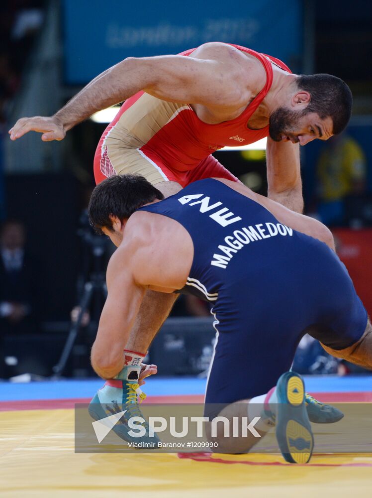 2012 Olympics. Men's freestyle wrestling. Day Two