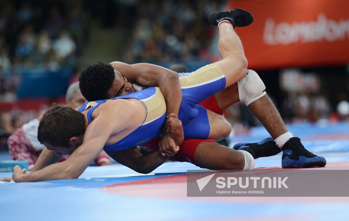 2012 Olympics. Men's freestyle wrestling. Day Two