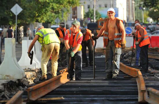 Tramway tracks replaced on Baumanskaya Street
