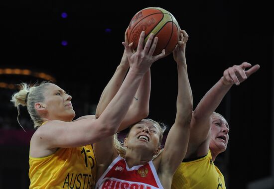 2012 Olympics. Women's Basketball. Australia vs. Russia