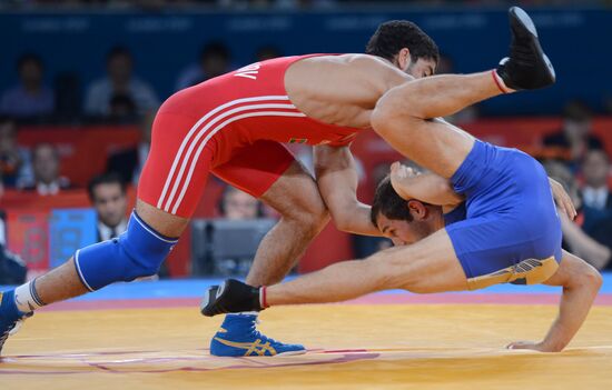 2012 Olympics. Men's freestyle wrestling. Day two