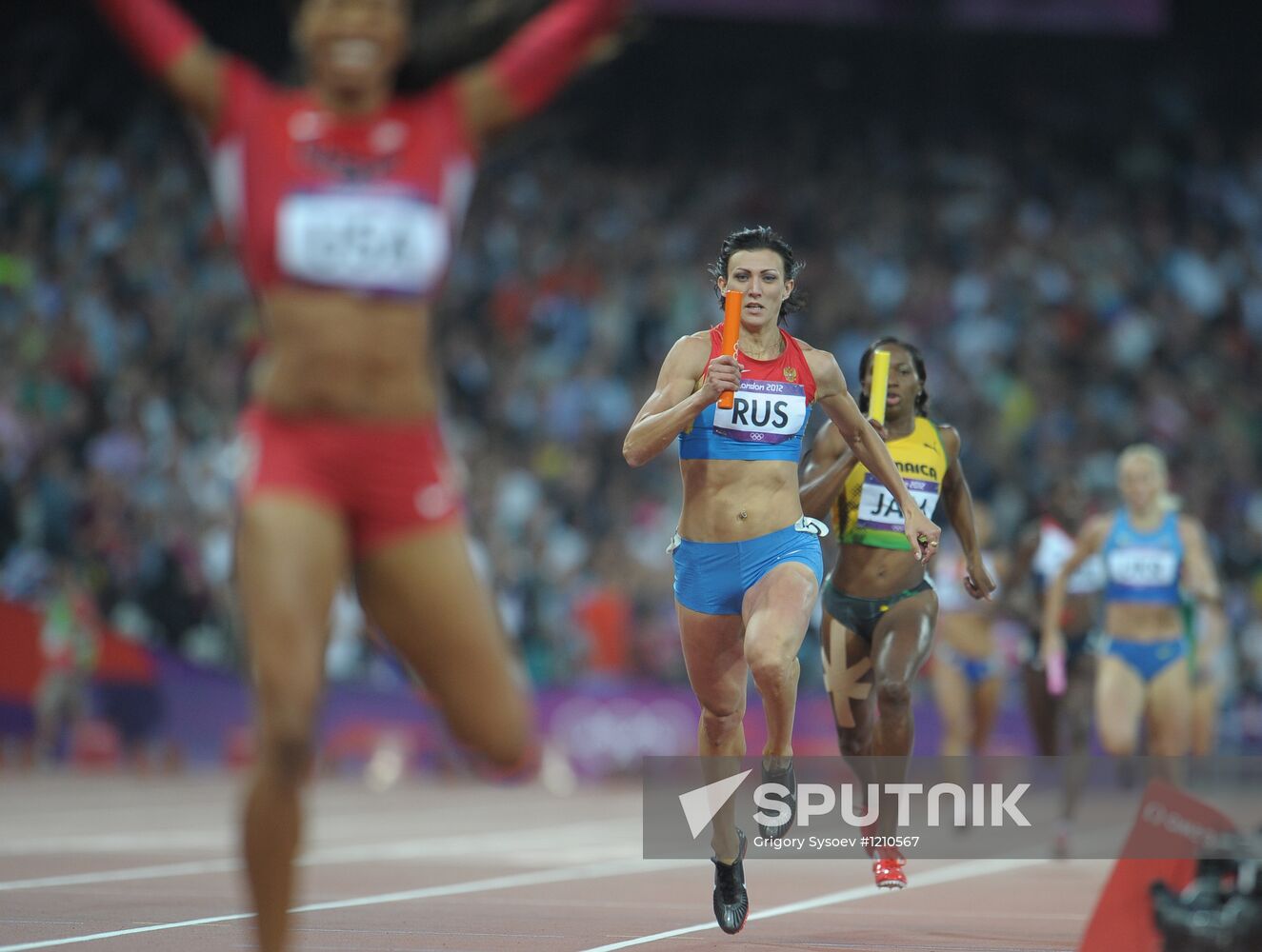2012 Olympics. Athletics. Day Niine, Evening session