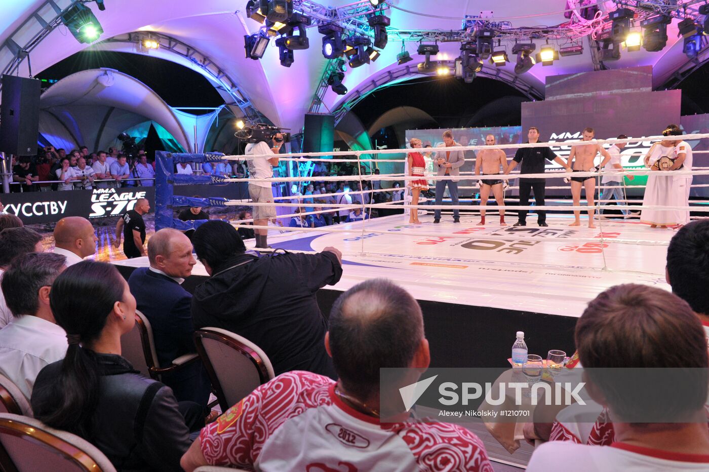 V. Putin at first Russian mixed martial arts championship