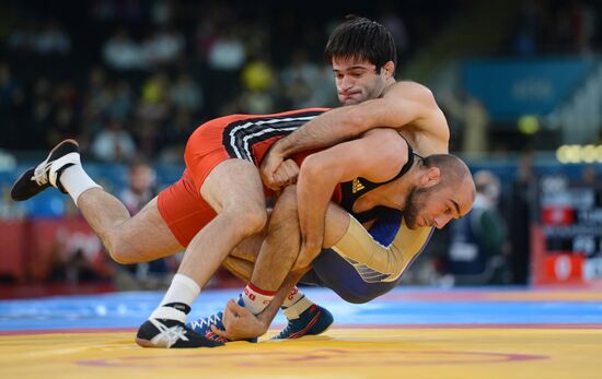 2012 Olympics. Men's freestyle wrestling. Day Three