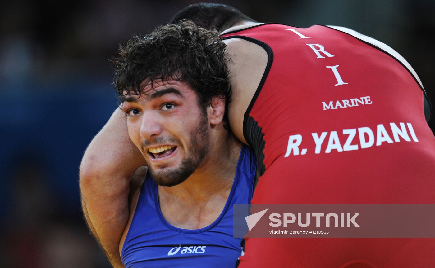 2012 Olympics. Men's freestyle wrestling. Day Three