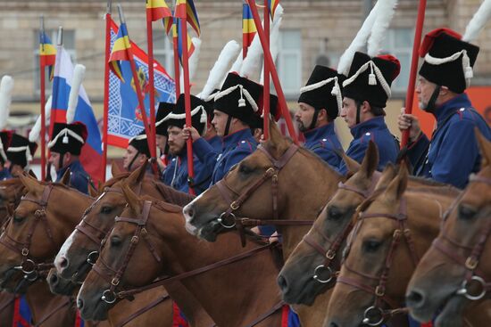 Horse march on Paris starts in Moscow