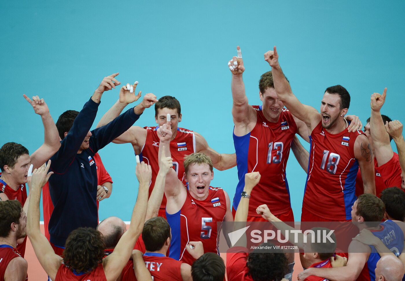 London 2012 Olympics. Men's Volleyball. Russia vs. Brazil