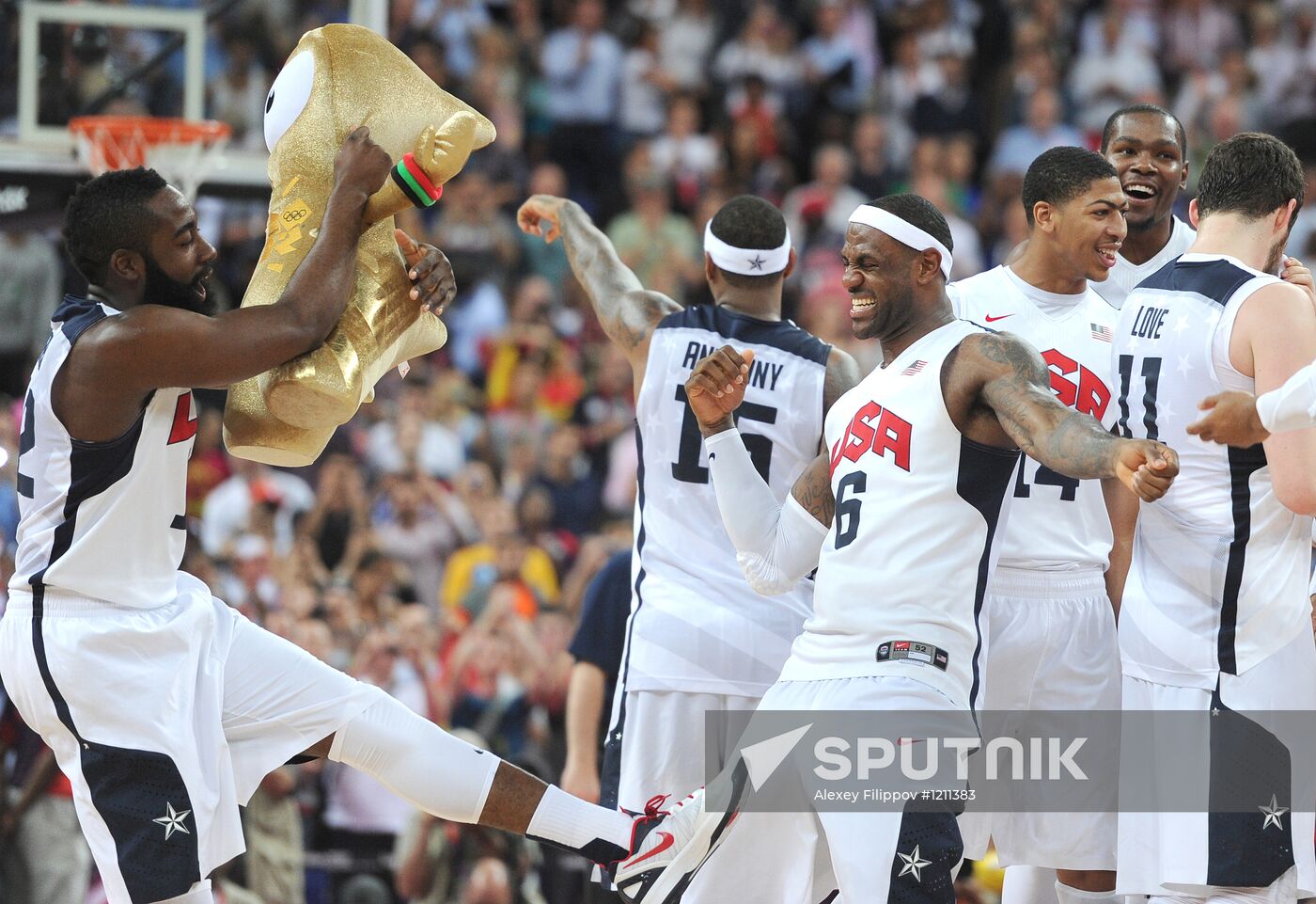 London 2012 Olympics. Men's Volleyball. United States vs. Spain