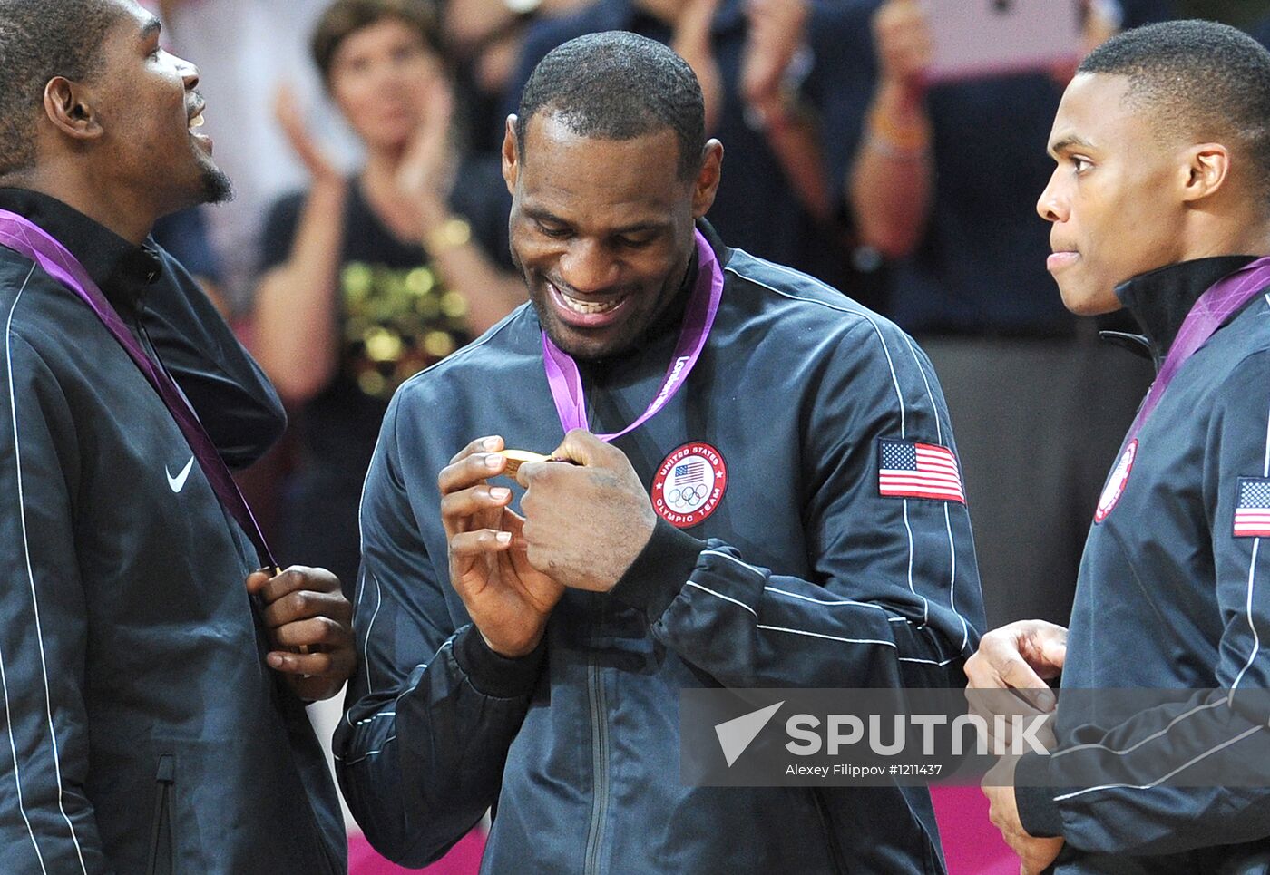 London 2012 Olympics. Men's Volleyball. United States vs. Spain